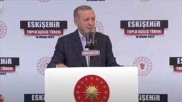 Cumhurbaşkanı Erdoğan: İlk yerli elektrikli lokomotif E5000'in test ve sertifikasyonuna başlana
