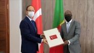 Cumhurbaşkanı Erdoğan’ın Beninli mevkidaşına gönderdiği tebrik mesajını Büyükelçi Özçeri iletti