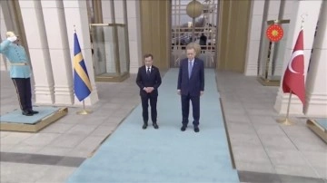 Cumhurbaşkanı Erdoğan, İsveç Başbakanı Kristersson'u resmi törenle karşıladı