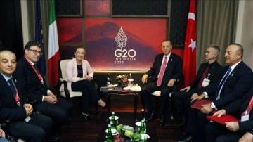 Cumhurbaşkanı Erdoğan, İtalya Başbakanı Meloni ile bir araya geldi