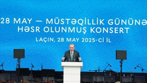 Cumhurbaşkanı Erdoğan: Karabağ Zaferi Azerbaycan'ı çok daha güçlü ve müreffeh kılıyor