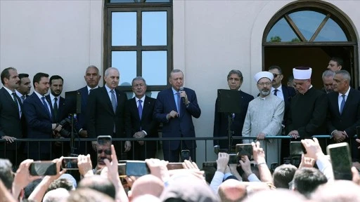 Kireçburnu Gümrükçü İshak Ağa Camisi'nin açılışını Cumhurbaşkanı Erdoğan gerçekleştirdi