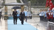 Cumhurbaşkanı Erdoğan, Kırgızistan Cumhurbaşkanı Caparov&#039;u resmi törenle karşıladı