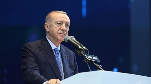 Cumhurbaşkanı Erdoğan, liderlerle bayramlaştı