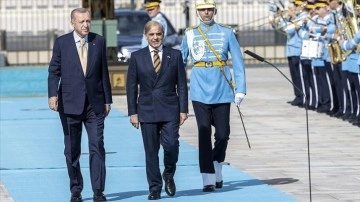 Cumhurbaşkanı Erdoğan, Pakistan Başbakanı Şerif'i resmi törenle karşıladı