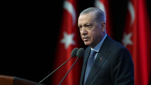 Cumhurbaşkanı Erdoğan, Recai Kutan'ı vefatının birinci yılında andı