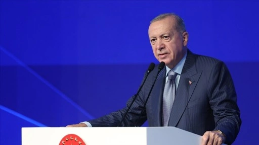Cumhurbaşkanı Erdoğan: Yardım tırlarımız Gazze'ye ulaşmaya başladı