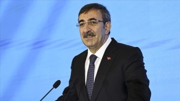 Cumhurbaşkanı Yardımcısı Yılmaz: (Enflasyon) Aylık bazda düşüşleri daha erken göreceğiz