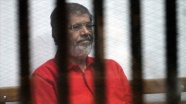 'Cumhurbaşkanımız Muhammed Mursi aramızdan şehit olarak ayrıldı'