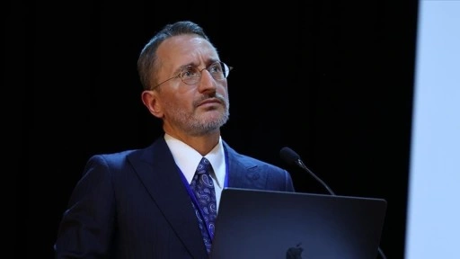 Cumhurbaşkanlığı İletişim Başkanı Altun, basın mensuplarına yönelik saldırıyı kınadı