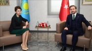 Cumhurbaşkanlığı İletişim Başkanı Altun, Kazak Bakan Balayeva ile bir araya geldi