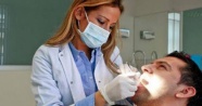 “Diş beyazlatma mutlaka hekim kontrolünde yapılmalı“