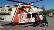 Dağda ayağı kırılan Ukraynalı kadın helikopterle kurtarıldı