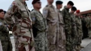 Danimarka Afganistan'a asker gönderme kararını askıya aldı