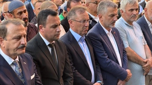 Danıştay Başsavcısı Cevdet Erkan Trabzon'da cenaze törenine katıldı