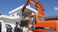 Datça&#039;da imara aykırı binaların yıkımına devam ediliyor