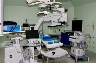 Daviva Sağlık Grubu, ilk &ouml;zel hastanesini 1 milyar liralık yatırımla Avcılar'da a&ccedil;tı