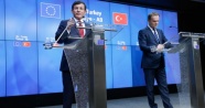 Davutoğlu: '2016 yılı Türkiye-AB ilişkilerinde bir dönüm noktası olacaktır'