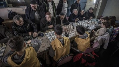 Dedelerden torunlarına "şah mat"