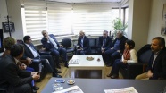 Demirtaş'tan Cumhuriyet gazetesine ziyaret