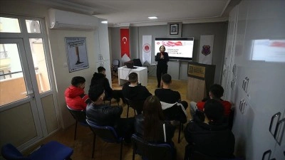 Denetimli serbestlik tedbiri uygulanan &ccedil;ocuklara &ouml;fke kontrol&uuml; ve sosyal uyum eğitimi