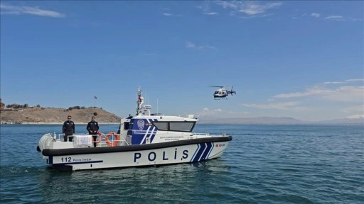 Deniz polisi inci kefalini korumak için Van Gölü'nde 115 saatlik seyir gerçekleştirdi