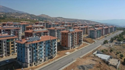 Deprem bölgesinin ayağa kalkması için oluşturulan Afet Yeniden İmar Fonu faaliyete geçti