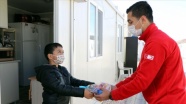 Depremzede çocukların hayallerini Kızılay gönüllüleri gerçekleştiriyor