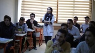 Dernek binası Suriyeliler için okula dönüştürüldü