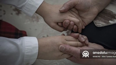 Devlet korumasındaki &ccedil;ocuklar aile şefkatiyle b&uuml;y&uuml;yor