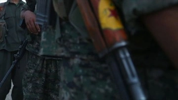 Deyrizor’da terör örgütü PKK/YPG ile Esed rejimi çatıştı