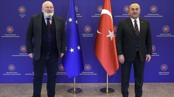 Dışişleri Bakanı Çavuşoğlu, AB Komisyonu Kıdemli Başkan Yardımcısı Timmermans'la görüştü