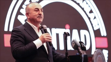 Dışişleri Bakanı Çavuşoğlu: Ermenistan'ın hatasını düzeltmesini bekliyoruz