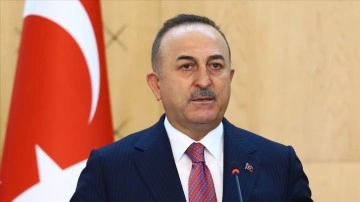 Dışişleri Bakanı Çavuşoğlu, Kuleba ve Lavrov ile telefonda görüştü