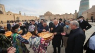 Dışişleri Bakanı Çavuşoğlu Özbekistan&#039;da tarihi Hive kentini ziyaret etti