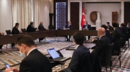 Dışişleri Bakanı Çavuşoğlu, Tacikistan'da Türk iş insanları ile bir araya geldi