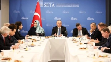 Dışişleri Bakanı Çavuşoğlu Washington'da ABD düşünce kuruluşu temsilcileriyle görüştü