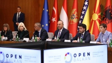 Dışişleri Bakanı Çavuşoğlu'nun Açık Balkan Girişimi'nin Belgrad Zirvesi'ndeki temasla