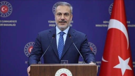 Dışişleri Bakanı Fidan, Azerbaycan'ın Bağımsızlık Günü'nü kutladı