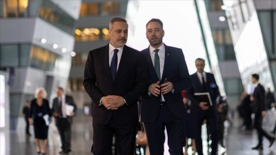 Dışişleri Bakanı Fidan, Bel&ccedil;ikalı mevkidaşı Prevot ile telefonda b&ouml;lgesel gelişmeleri g&ouml;r&uuml;şt&uuml;