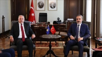 Dışişleri Bakanı Fidan, Kosova Bölgesel Kalkınma Bakanı Damka ile görüştü