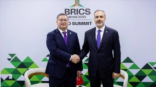 Dışişleri Bakanı Fidan, Rus mevkidaşı Lavrov ve Kazak mevkidaşı Nurtleu ile bir araya geldi