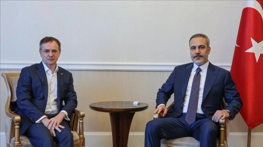 Dışişleri Bakanı Fidan, Rusya Devlet Başkanı Putin’in Müşaviri Medinskiy ile Moskova'da görüştü