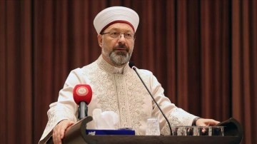 Diyanet İşleri Başkanı Erbaş: Geleceğimizi emanet edeceğimiz en önemli değerimiz gençlerimizdir