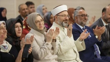 Diyanet İşleri Başkanı Erbaş, görme engelli hafızlık öğrencilerinin yıl sonu etkinliğine katıldı