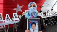 Diyarbakır annelerinden Övünç: Kar da yağsa oğlumu almadan gitmeyeceğim