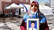 Diyarbakır annelerinden Övünç: Sana kefen giydirmek istemiyorum, damatlık giydireceğim