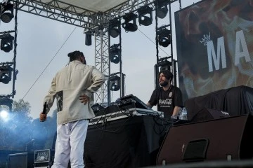 DJ’likten prodüktörlüğe