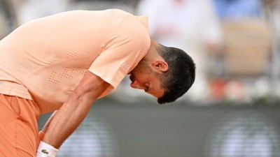 Djokovic, Fransa A&ccedil;ık'a 3. turda veda etti