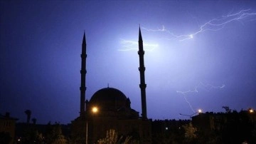 Doğu Anadolu ile Doğu Karadeniz için yerel kuvvetli gök gürültülü sağanak uyarısı